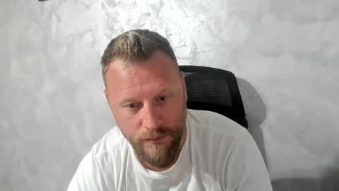 Snapshot of alexboy2022 chatting on 05/20/26, 04:18 onlyfans..alexyno2022 online show from 05/20/26, 04:18