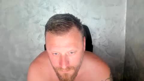 Snapshot of alexboy2022 chatting on 05/26/26, 04:03 onlyfans..alexyno2022 online show from 05/26/26, 04:03