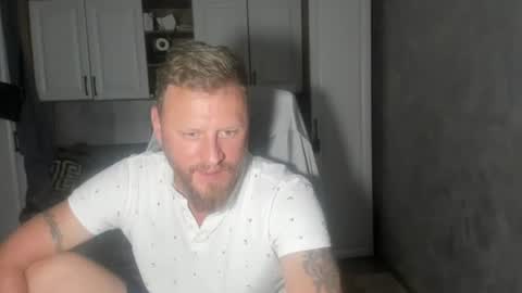 Snapshot of alexboy2022 chatting on 06/17/26, 10:39 onlyfans..alexyno2022 online show from 06/17/26, 10:39