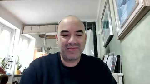 Snapshot of alexct77 chatting on 04/14/26, 09:59 alexct77 online show from 04/14/26, 09:59
