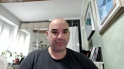 Snapshot of alexct77 chatting on 04/21/26, 10:10 alexct77 online show from 04/21/26, 10:10