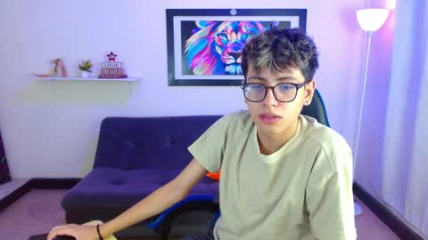 alex online show from 05/01/26, 01:59