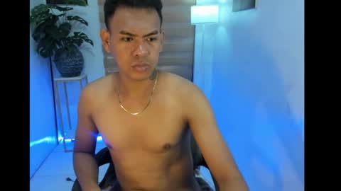 Snapshot of alexgrayanx chatting on 11/10/25, 07:29 alexgrayanx online show from 11/10/25, 07:29