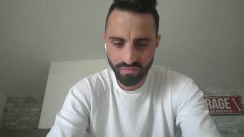 alexhot132 online show from 04/10/26, 04:23