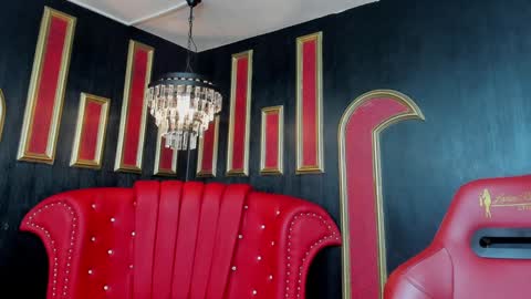 Alexiaa  Online 1430 to 2100 GMT-5 online show from 02/04/25, 03:11