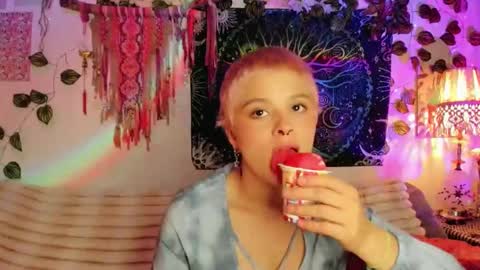 Snapshot of alexiafisher_ chatting on 11/22/25, 02:54 Alex online show from 11/22/25, 02:54