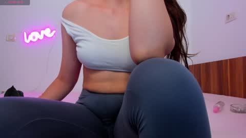 alexialuxe online show from 08/02/26, 08:07