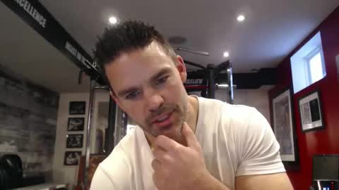 Snapshot of alexiarain chatting on 01/15/26, 09:40 Alex online show from 01/15/26, 09:40