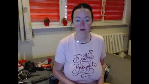 alexie33 online show from 05/04/26, 07:37