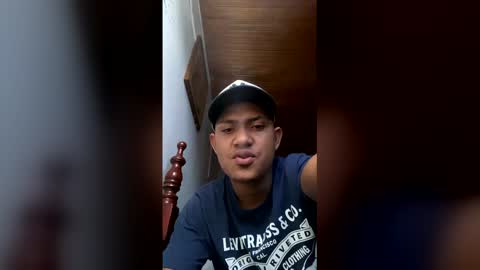 alexis1051815 online show from 05/03/26, 10:38