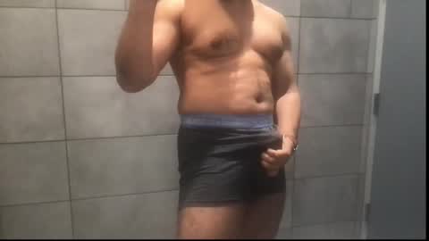 Snapshot of alexis69mm chatting on 02/05/25, 12:53 Alex online show from 02/05/25, 12:53