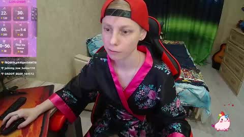 Snapshot of alexis_gordon chatting on 01/14/25, 07:11 Alexis online show from 01/14/25, 07:11