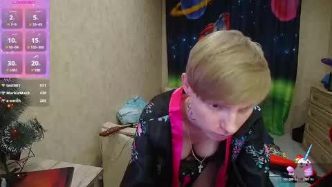 Snapshot of alexis_gordon chatting on 01/18/25, 01:19 Alexis online show from 01/18/25, 01:19