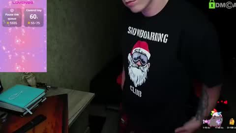 Snapshot of alexis_gordon chatting on 09/14/25, 07:57 Alexis online show from 09/14/25, 07:57