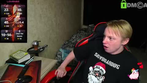 Snapshot of alexis_gordon chatting on 09/29/25, 07:08 Alexis online show from 09/29/25, 07:08