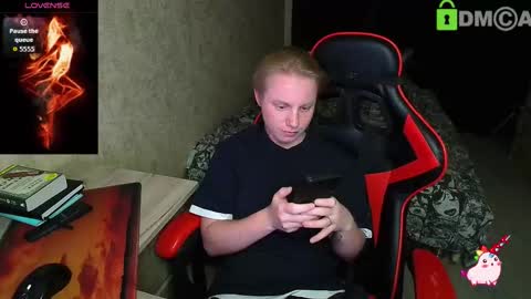 Snapshot of alexis_gordon chatting on 10/02/25, 07:43 Alexis online show from 10/02/25, 07:43