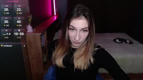 Snapshot of alexis_winx chatting on 10/24/25, 06:48 Alexis online show from 10/24/25, 06:48