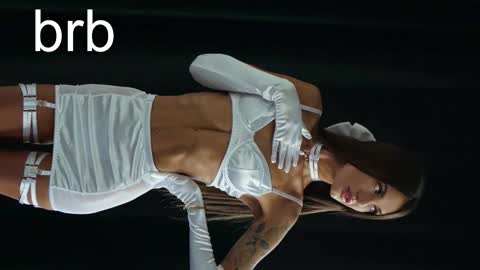 Alexis   Mon Tue Wed Thu Fri 7 GMT 0100am-0700am  online show from 10/02/25, 08:05