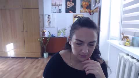 AlexisMillers online show from 11/14/25, 10:58