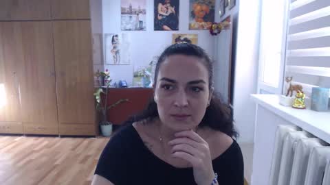 AlexisMillers online show from 11/21/25, 11:42