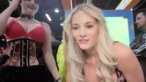 alexispaige06 online show from 04/11/26, 06:01