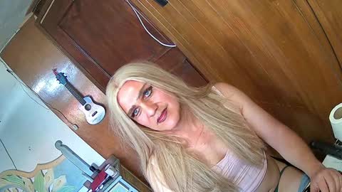 Snapshot of alexiss699 chatting on 12/16/24, 08:05 alexiss699 online show from 12/16/24, 08:05