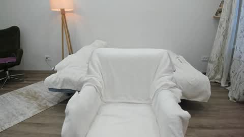 Sosweetcherry online show from 10/28/25, 01:42