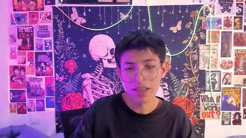 Snapshot of alexitop_ chatting on 02/13/26, 06:59 Alexito online show from 02/13/26, 06:59