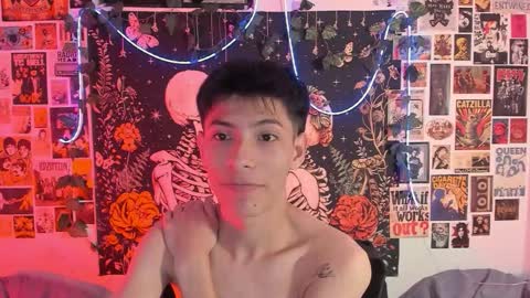 Snapshot of alexitop_ chatting on 02/19/26, 01:34 Alexito online show from 02/19/26, 01:34