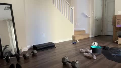 Snapshot of alexmanndickerson chatting on 03/04/26, 06:25 Alex Mann online show from 03/04/26, 06:25