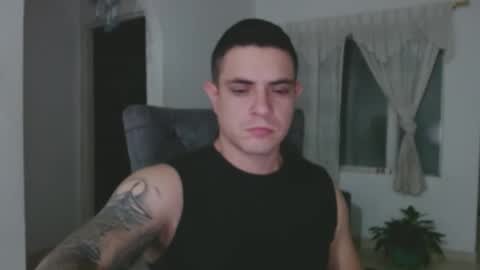 Snapshot of alexmaximuss chatting on 02/17/25, 03:25 Maximuss online show from 02/17/25, 03:25