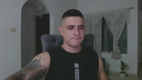 Snapshot of alexmaximuss chatting on 03/10/25, 03:23 Maximuss online show from 03/10/25, 03:23