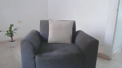 Snapshot of alexmaximuss chatting on 10/26/25, 05:52 Maximuss online show from 10/26/25, 05:52