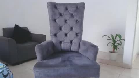 Snapshot of alexmaximuss chatting on 11/30/25, 07:29 Maximuss online show from 11/30/25, 07:29