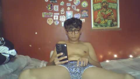 alexrive0 online show from 11/26/25, 05:52