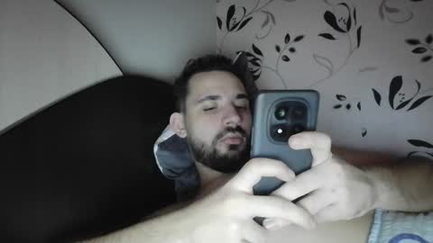 Snapshot of alexro99 chatting on 11/12/25, 10:26 alexro99 online show from 11/12/25, 10:26