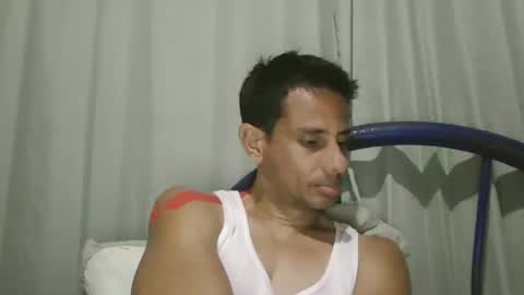 Snapshot of alextico1 chatting on 02/02/25, 05:21 Alex online show from 02/02/25, 05:21