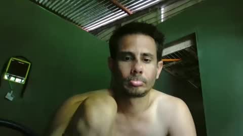 Snapshot of alextico1 chatting on 02/04/25, 08:28 Alex online show from 02/04/25, 08:28