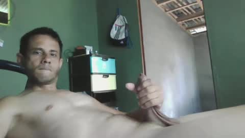 Snapshot of alextico1 chatting on 09/23/25, 02:09 Alex online show from 09/23/25, 02:09