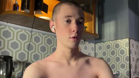 Snapshot of alexwos chatting on 12/14/24, 02:34 Alex online show from 12/14/24, 02:34