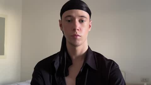 Snapshot of alexwos chatting on 12/24/24, 06:55 Alex online show from 12/24/24, 06:55