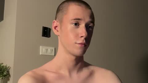 Snapshot of alexwos chatting on 01/11/25, 11:12 Alex online show from 01/11/25, 11:12