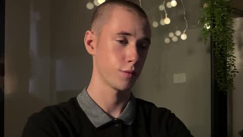 Snapshot of alexwos chatting on 02/02/25, 09:08 Alex online show from 02/02/25, 09:08