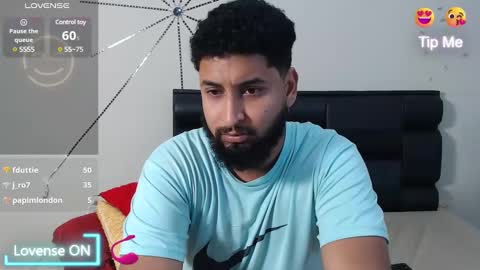 Snapshot of alexx_bbc_ chatting on 12/05/24, 12:33 alexx_bbc_ online show from 12/05/24, 12:33