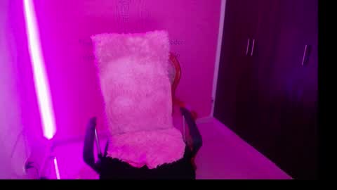 alexxa_1111 online show from 09/16/25, 01:39