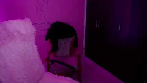 alexxa_1111 online show from 09/23/25, 12:24