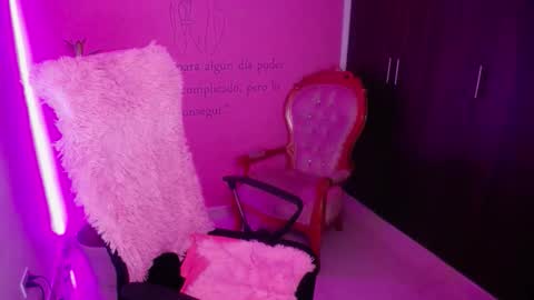 alexxa_1111 online show from 10/08/25, 10:07