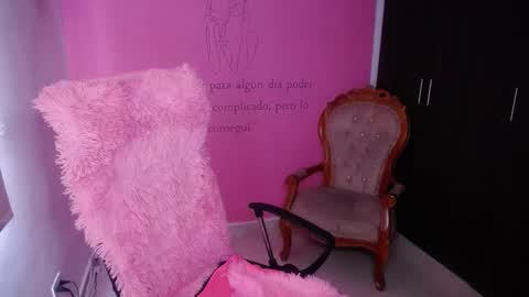 alexxa_1111 online show from 10/17/25, 06:54