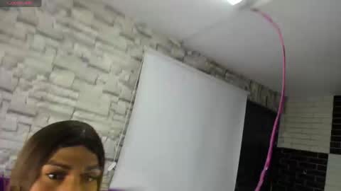 Snapshot of alexxa_marquez chatting on 04/06/26, 11:49 Alexxa Marquez online show from 04/06/26, 11:49