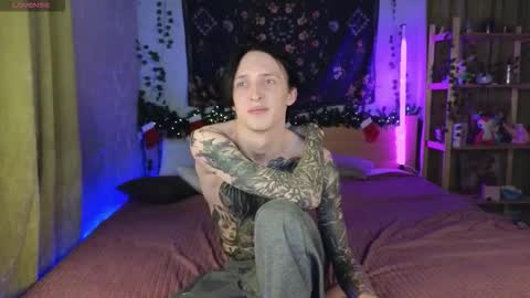 Alex online show from 12/13/25, 07:53